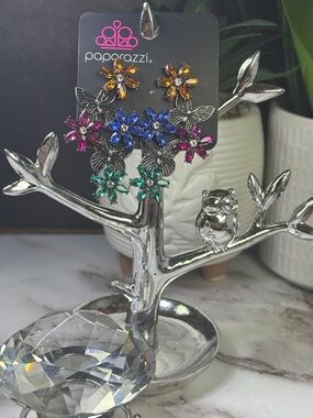 Paparazzi Multicolor Floral Cluster Earrings - Pink Blue Green Amber-3 avail
